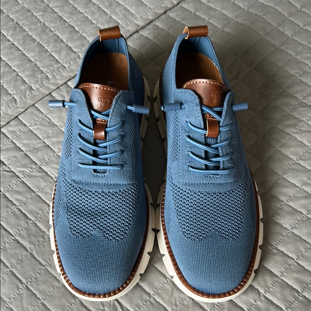 NWOB - 🛥️ LEISURE Blue SlipOn Stretchy
Men's Sneakers